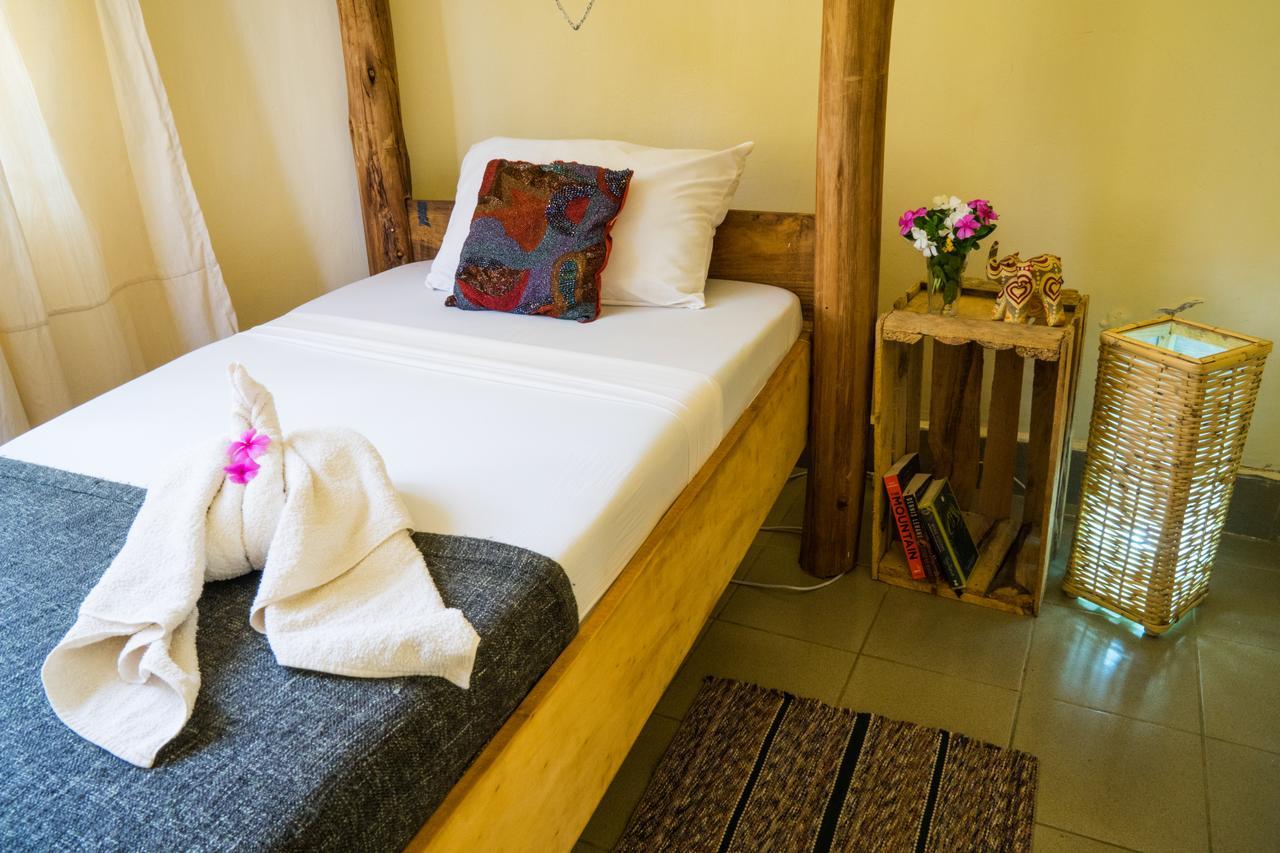 The Secret Garden Hotel Moshi Ngoại thất bức ảnh